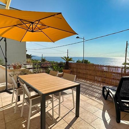 Marina Di Andrano - Alisso, Casa Vista Mare Con Parcheggio Privato E Wifi Villa Екстериор снимка